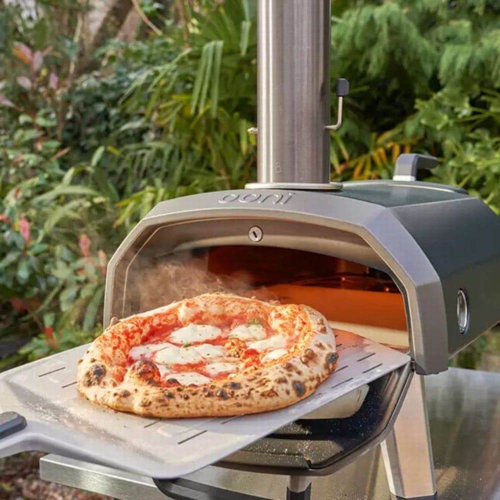 Ooni Karu 12 Pizza Oven
